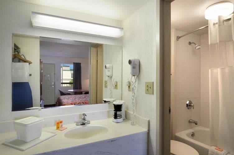 Guest Inn