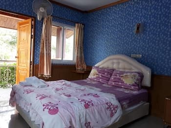 Romphosri Resort