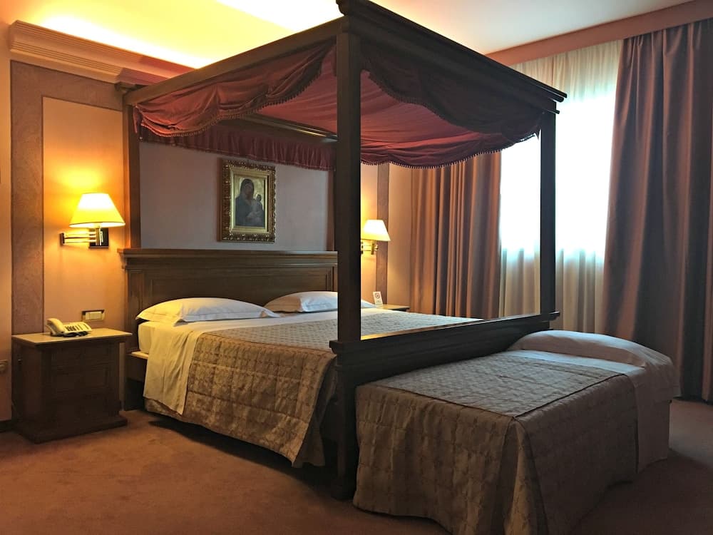 Guglielmotel