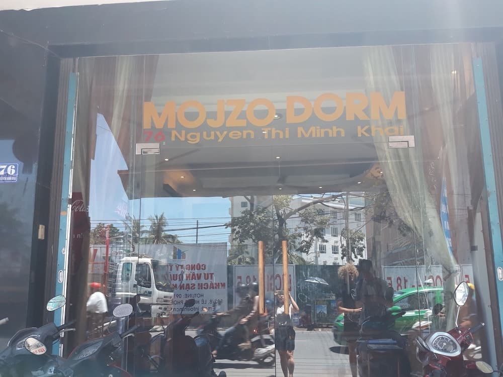 Mojzo Dorm - Hostel