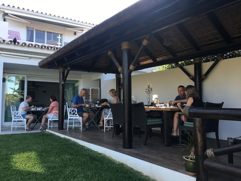 Villa Breeze