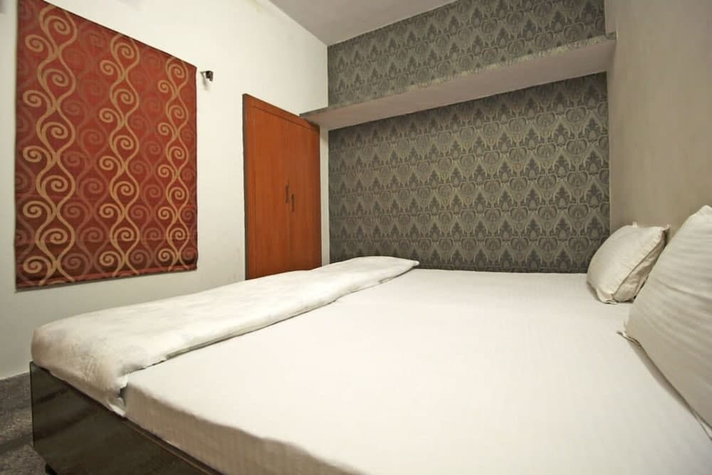 Goroomgo Rudraksh Jaipur