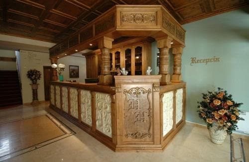 Hotel Husárik