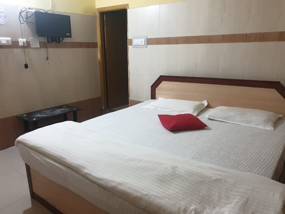 Goroomgo Star Inn Puri