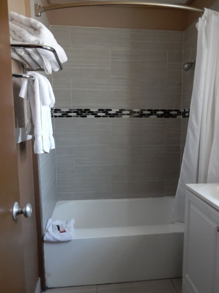 Sunset Inn