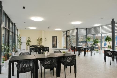 Saraichik Hotel