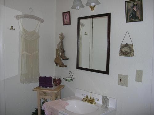 Angels Keep Bed & Breakfast