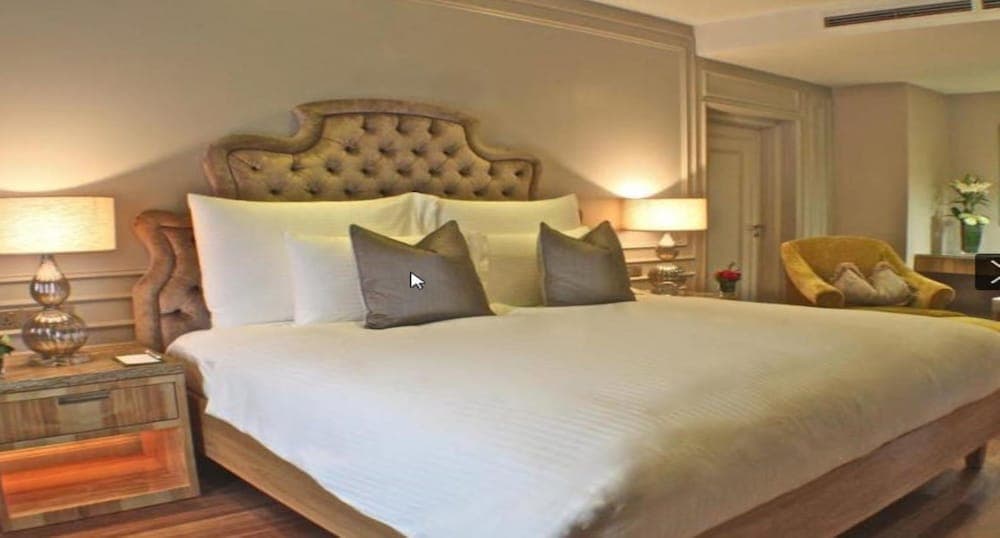 The Chateau Spa & Wellness Resort