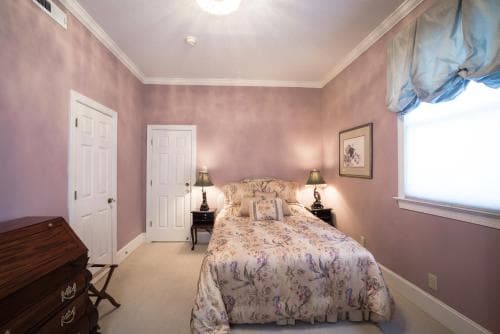 Lions Gate B&B
