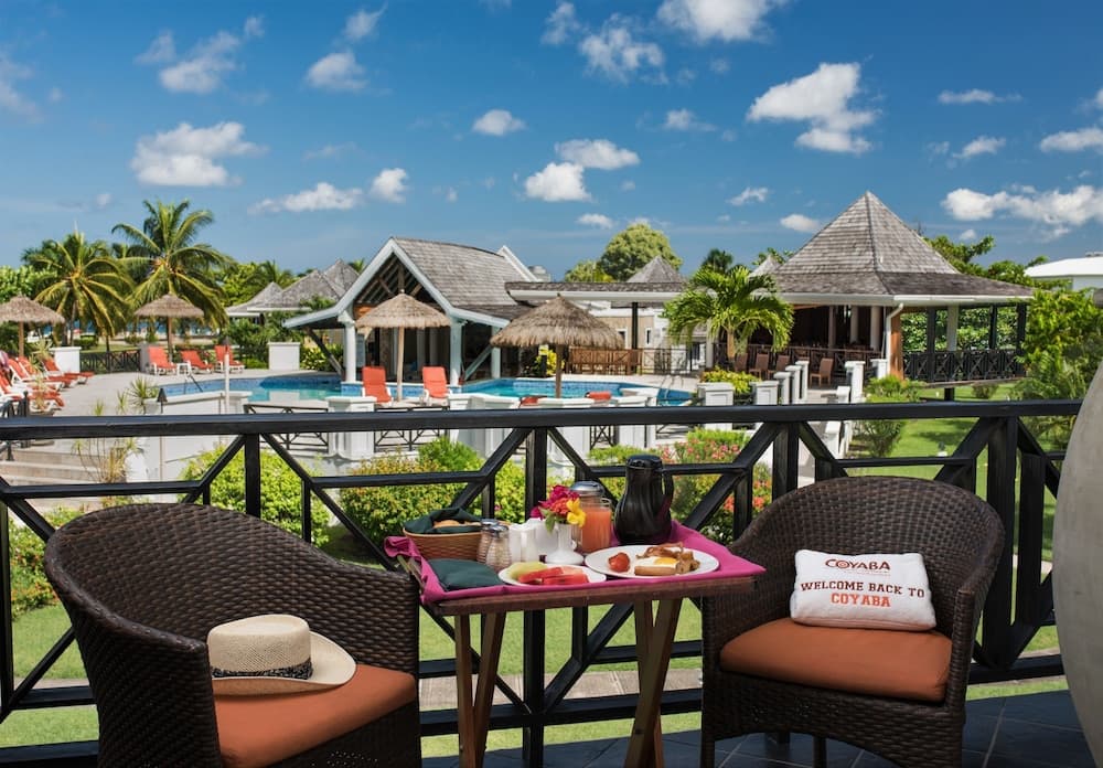 Coyaba Beach Resort