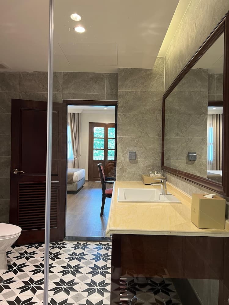 Champa Palace Hotel