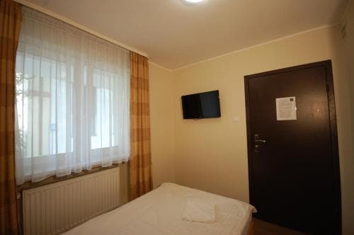 Hipnotic Hostel