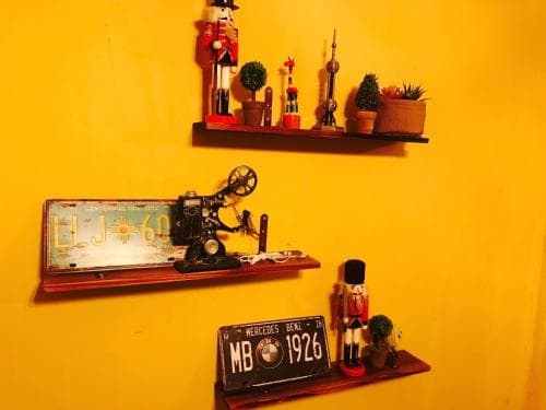 Meow Hostel