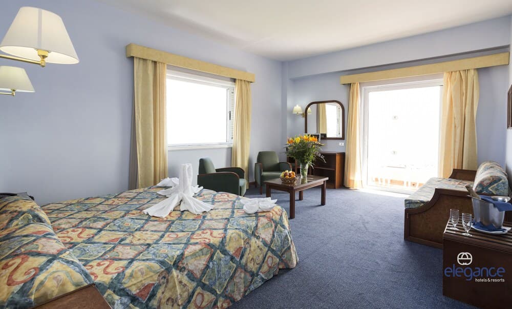 Hotel Elegance Miramar