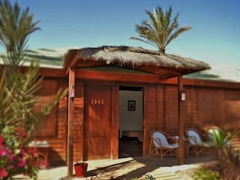Abu Dabab Diving Lodge