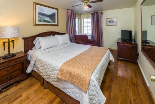 Rainbow Lodge and Inn