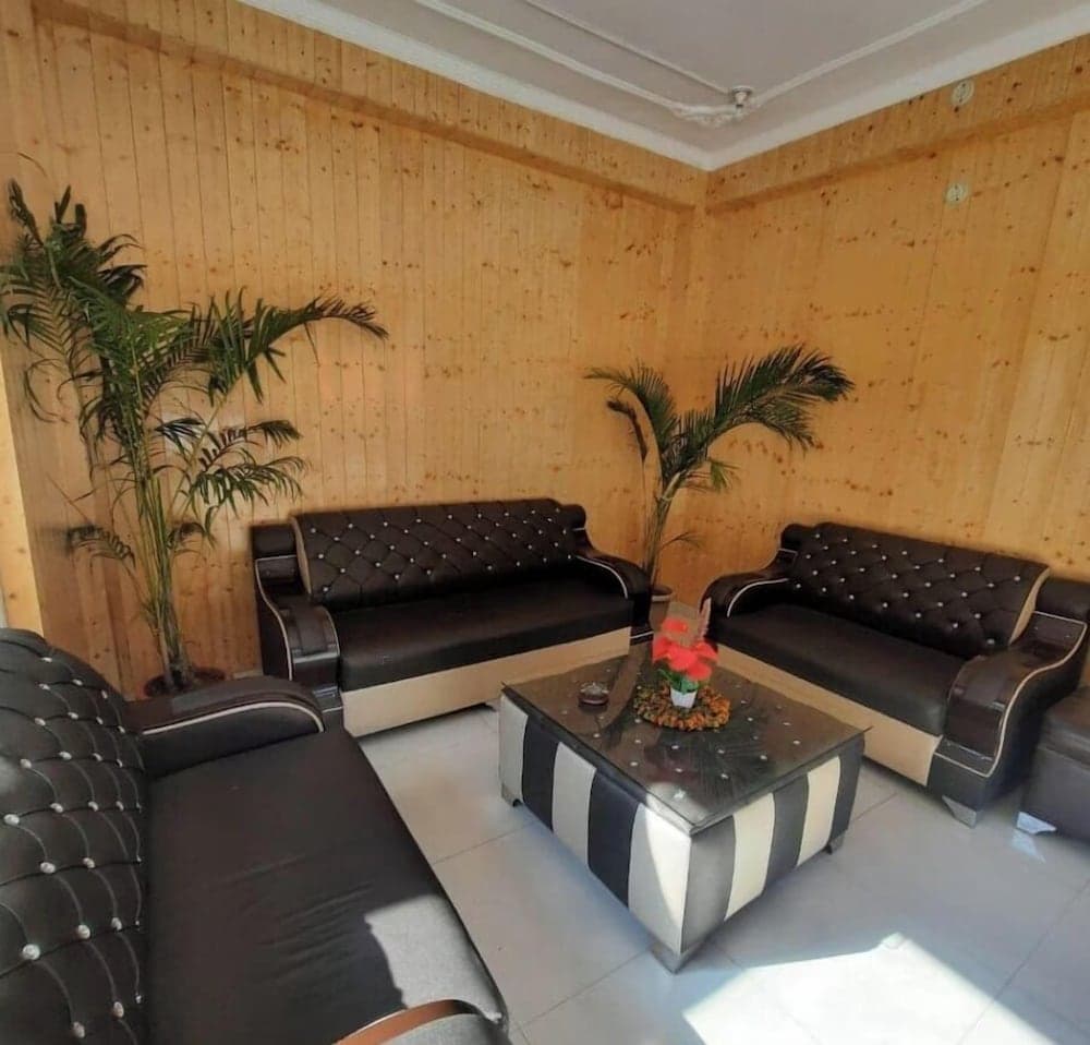 Binog Breeze by Fabhotel