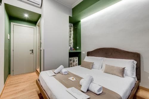 Collina Suites