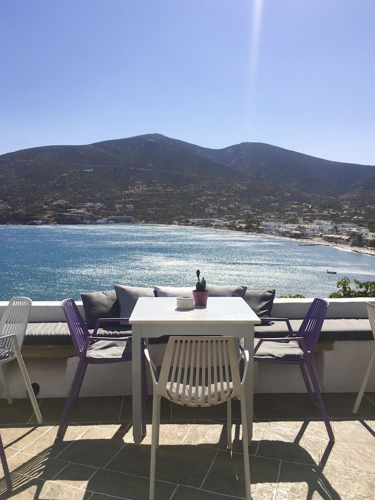 Niriedes Hotel