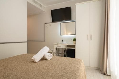 Echotel