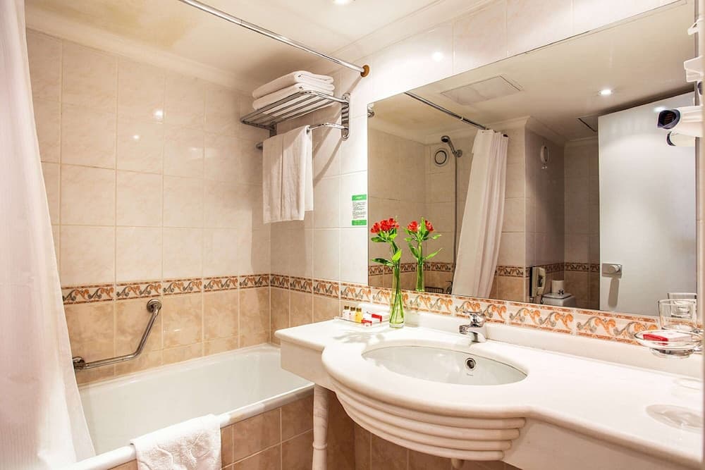 Ramada by Wyndham Sofia City Center