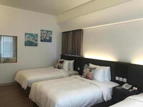 ML Hotel