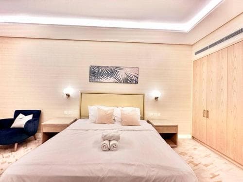 Luxury Studio in High Floor Full Sea View in The Palm Tower Plam Jumeirah