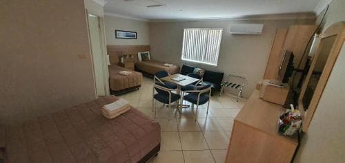 Central Motel