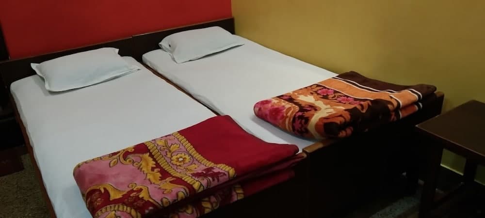 Hotel Mukta
