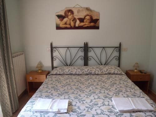 B&B Xenia