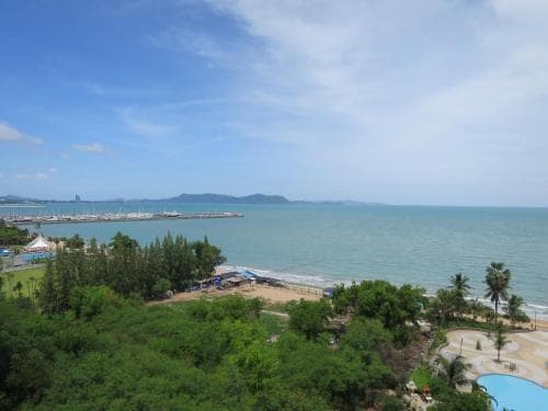 Sunshine Beach Condotel