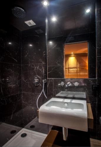 Armoni Hotel