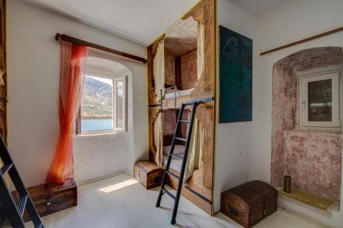 Stranger Tides Hostel