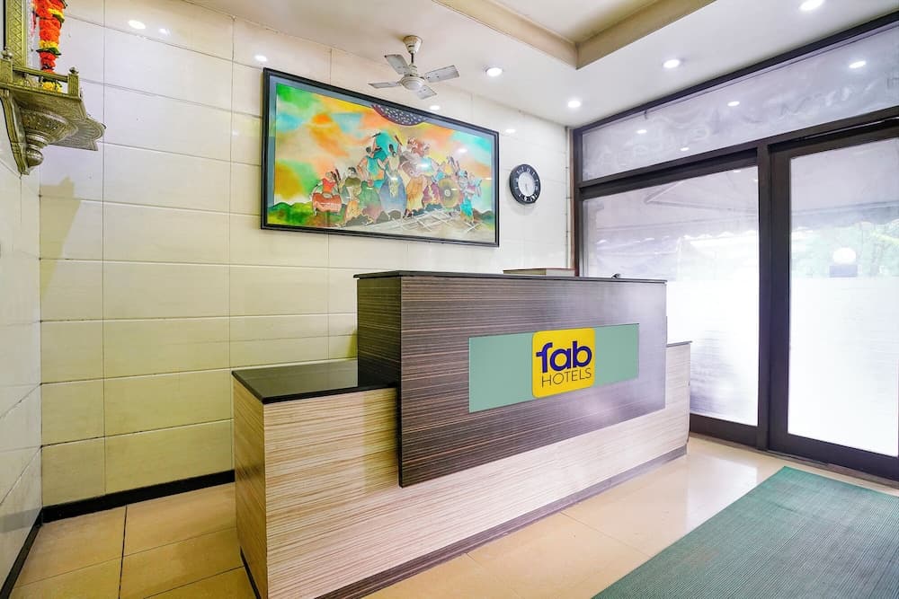 Fabhotel Guru Heritage