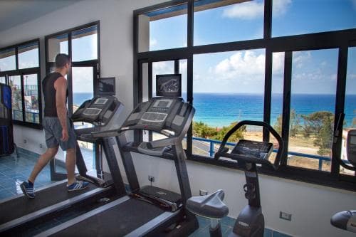 Tus  Hotel