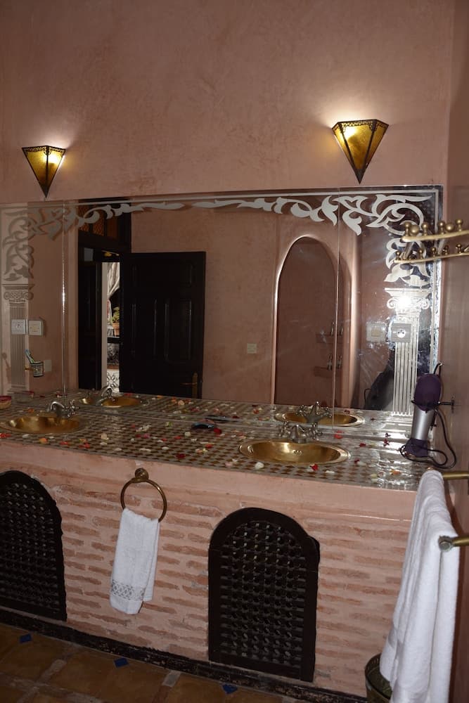 Riad Assalam