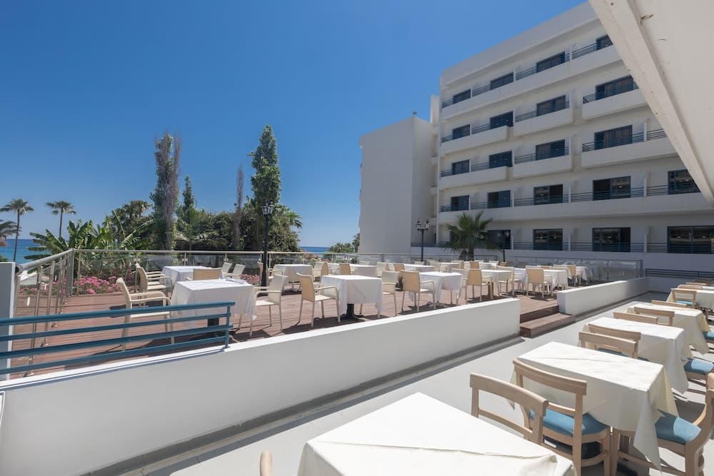 Iliada Beach Hotel