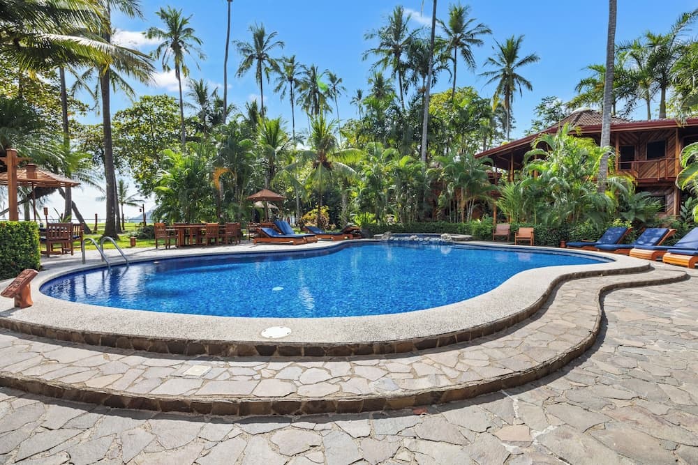 Tambor Tropical - Adults Only