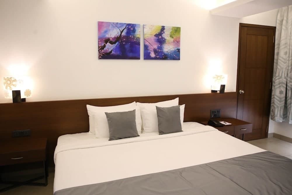 Silver Shell Hotel