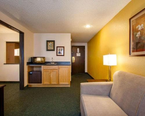 Quality Inn & Suites Springfield - Eugene North
