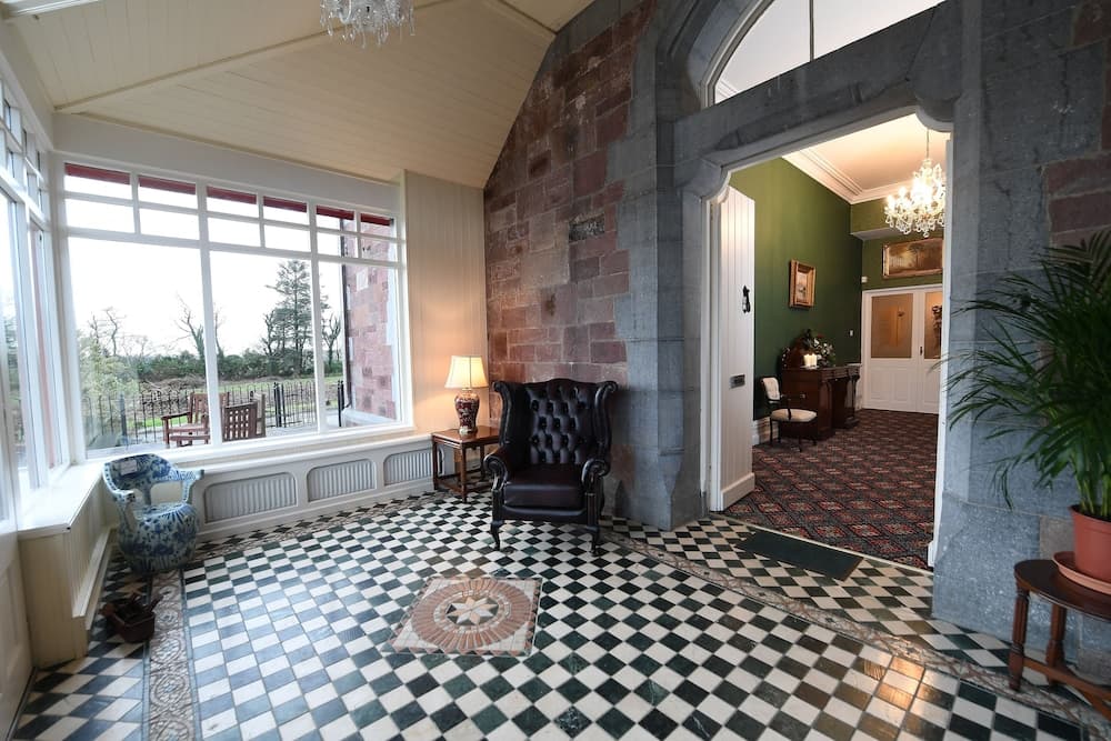 Glenduff Manor House