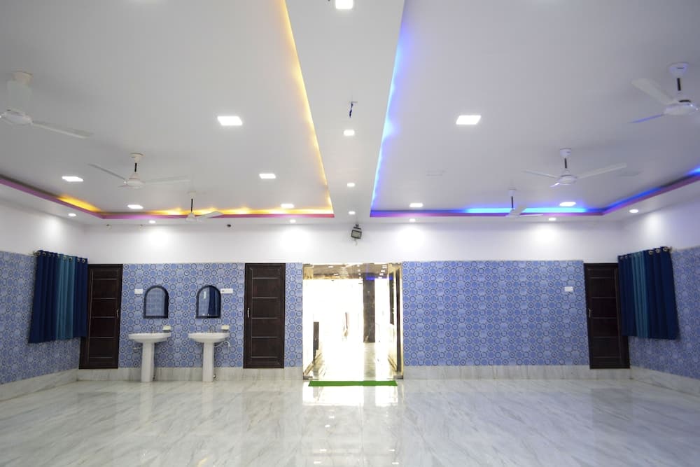 Dhanraj Residency