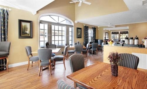 Hillwinds Inn - Blowing Rock