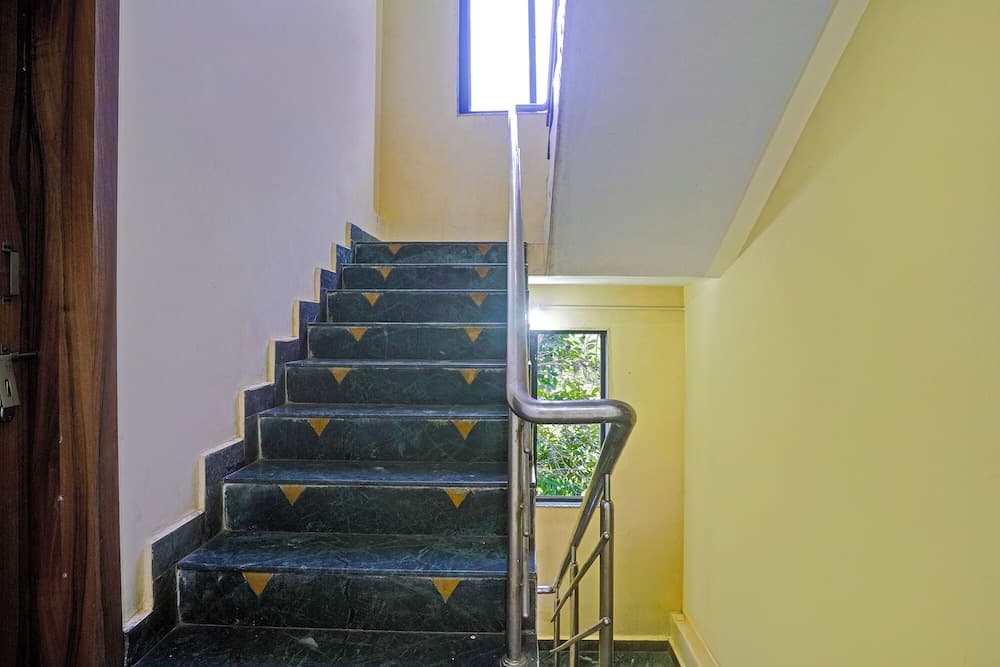 Fabhotel Ashiyana