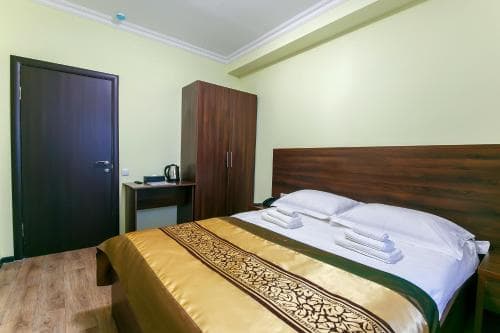 Hotel Kausar