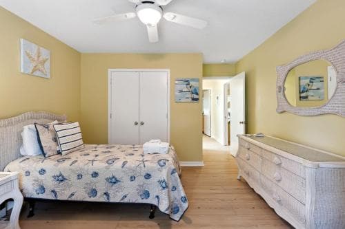Kingston Cove