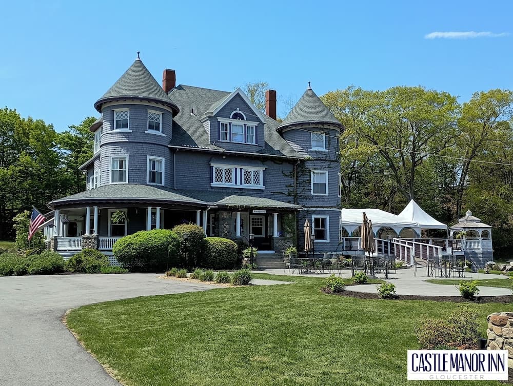 Castle Manor Inn
