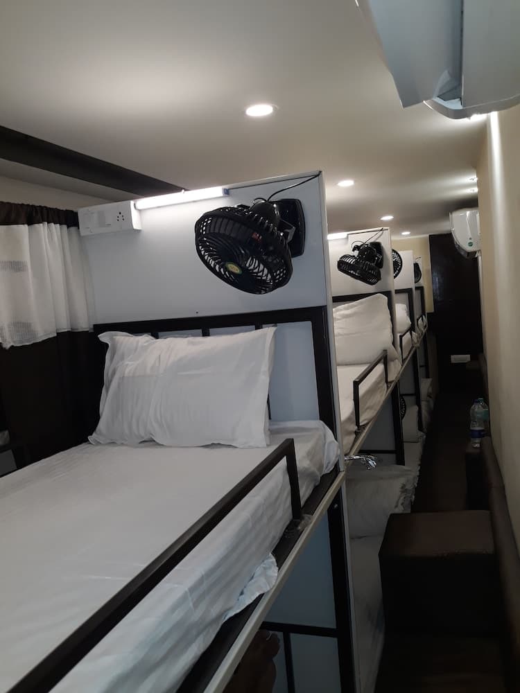 Deck 3 Airport Dormitory