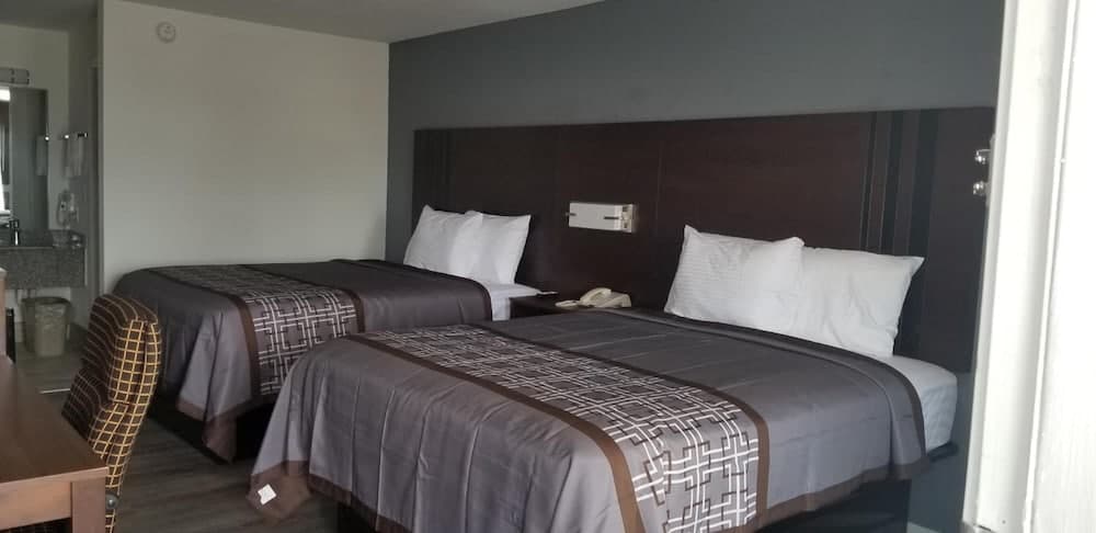 Key West Inn Boaz