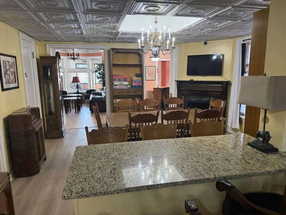 Buffalo Guesthouse